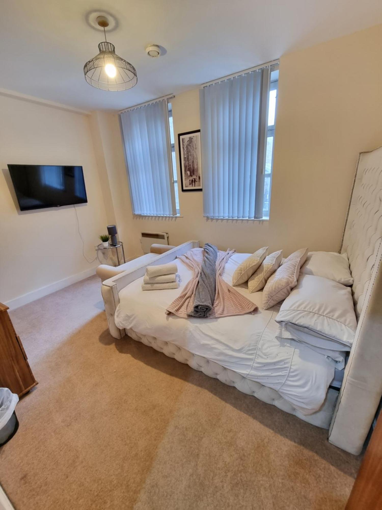 Modern 2br Flat In Bradford Centre! Bradford (West Yorkshire)
